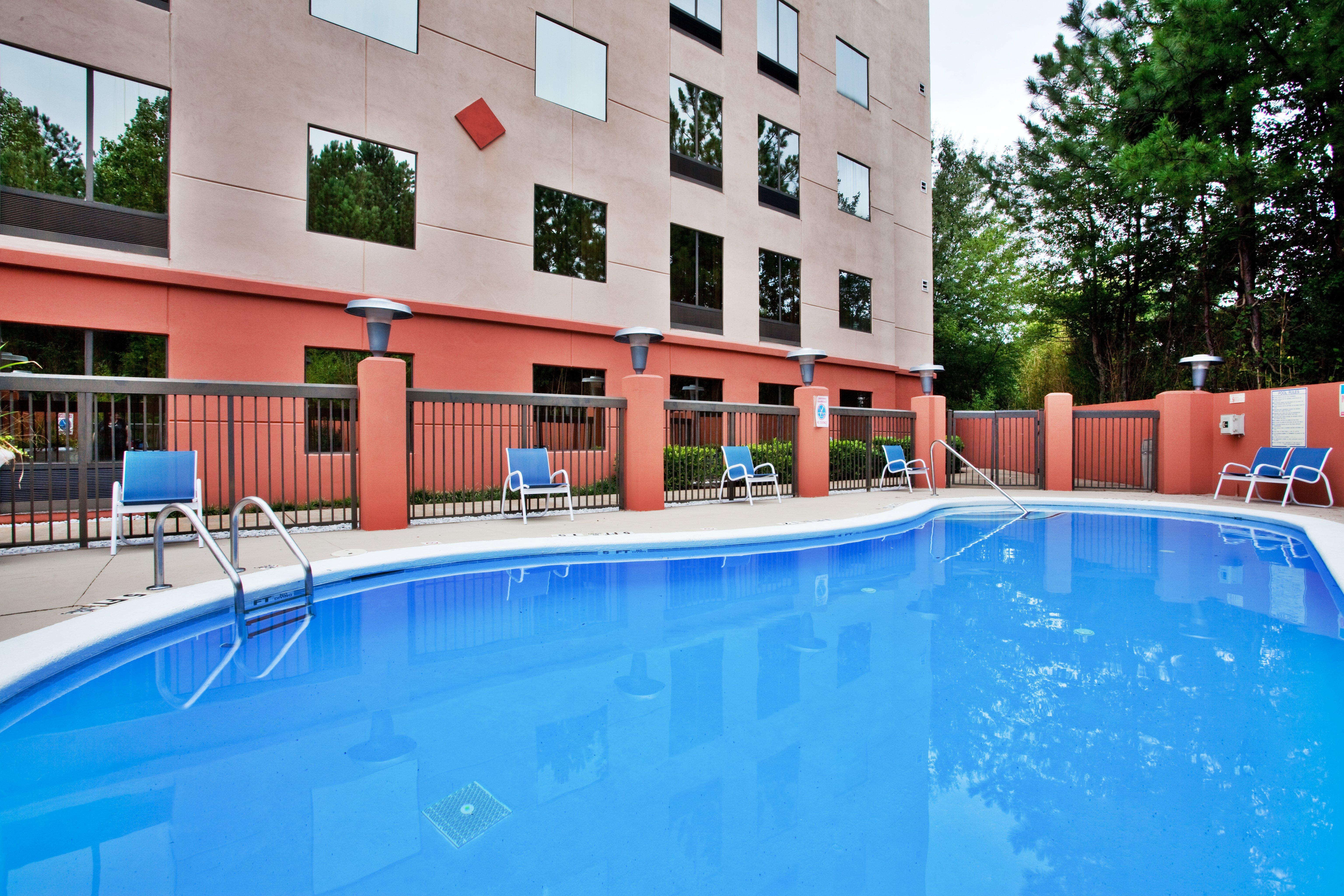 Holiday Inn Express Hotel & Suites Lawrenceville By Ihg Eksteriør billede